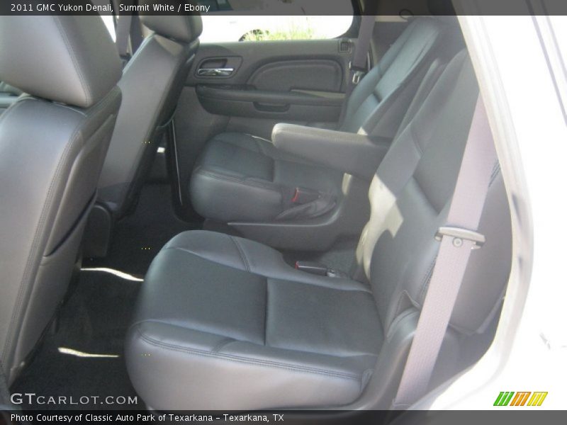 Summit White / Ebony 2011 GMC Yukon Denali