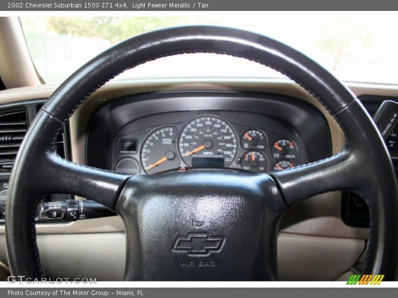 Light Pewter Metallic / Tan 2002 Chevrolet Suburban 1500 Z71 4x4