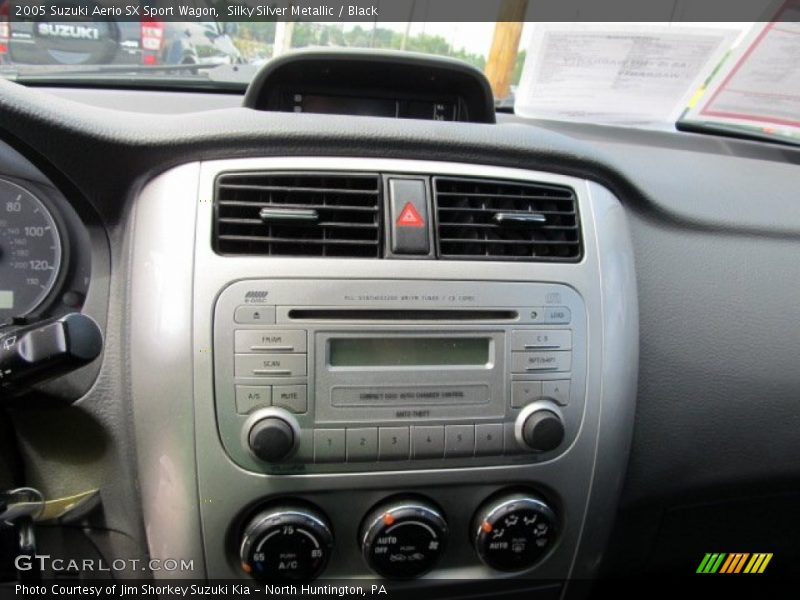 Silky Silver Metallic / Black 2005 Suzuki Aerio SX Sport Wagon