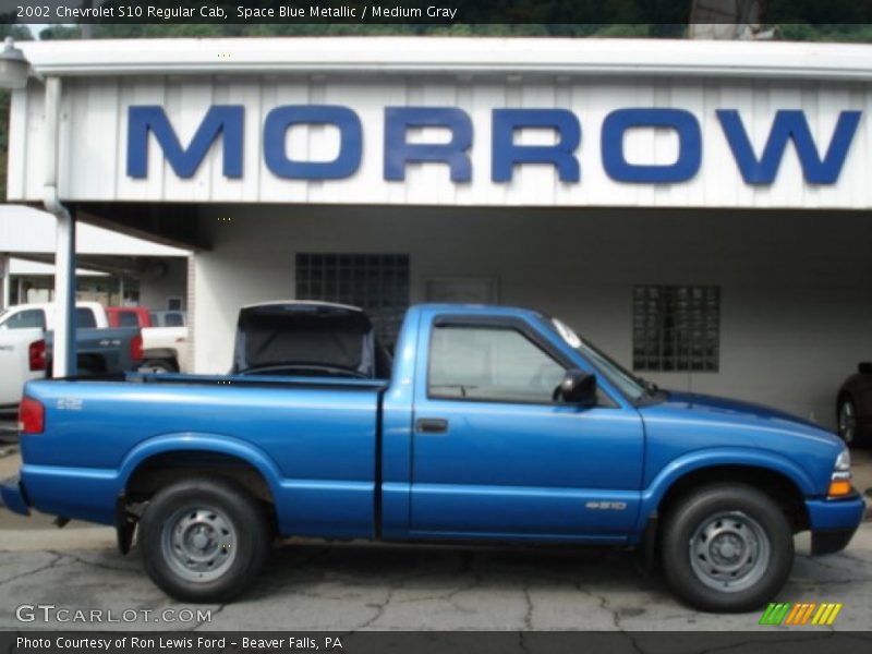 Space Blue Metallic / Medium Gray 2002 Chevrolet S10 Regular Cab