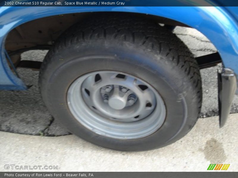 Space Blue Metallic / Medium Gray 2002 Chevrolet S10 Regular Cab