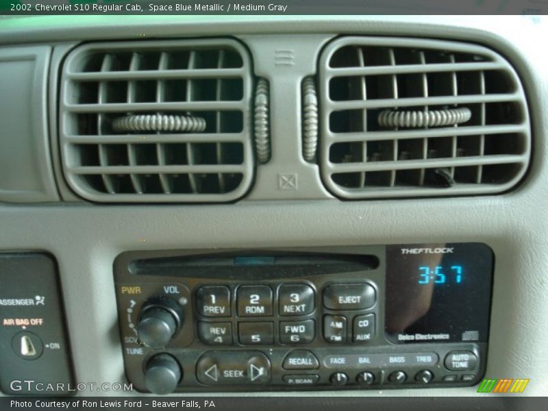 Controls of 2002 S10 Regular Cab
