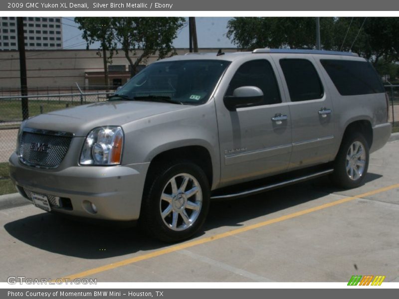 Silver Birch Metallic / Ebony 2009 GMC Yukon XL Denali