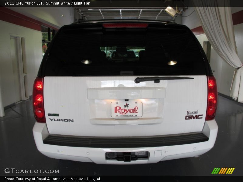 Summit White / Light Tan 2011 GMC Yukon SLT