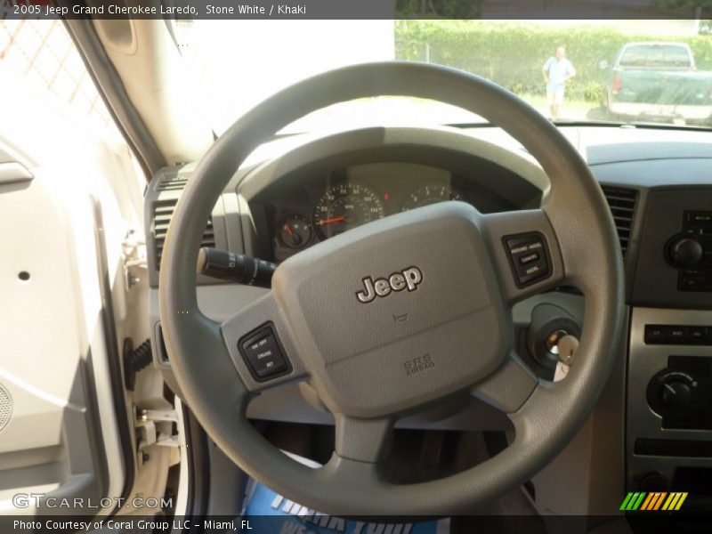Stone White / Khaki 2005 Jeep Grand Cherokee Laredo