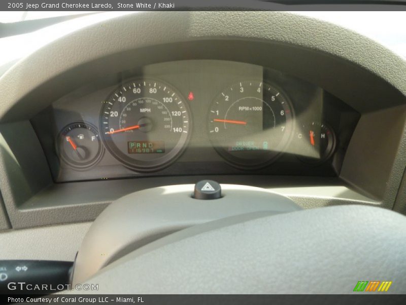 Stone White / Khaki 2005 Jeep Grand Cherokee Laredo