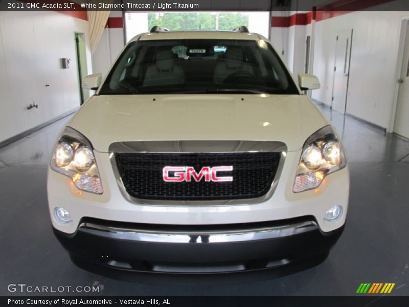 White Diamond Tintcoat / Light Titanium 2011 GMC Acadia SLT