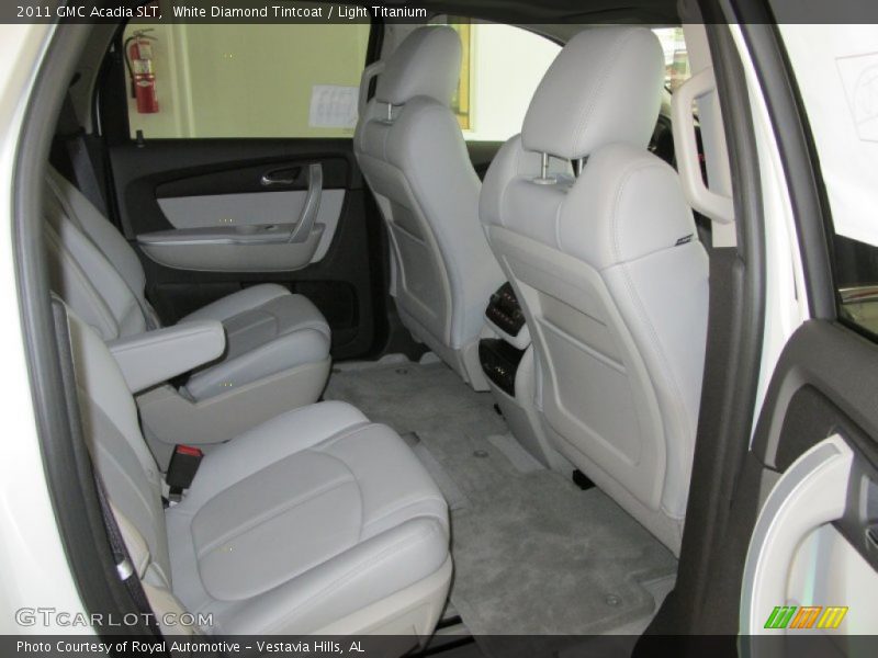 White Diamond Tintcoat / Light Titanium 2011 GMC Acadia SLT