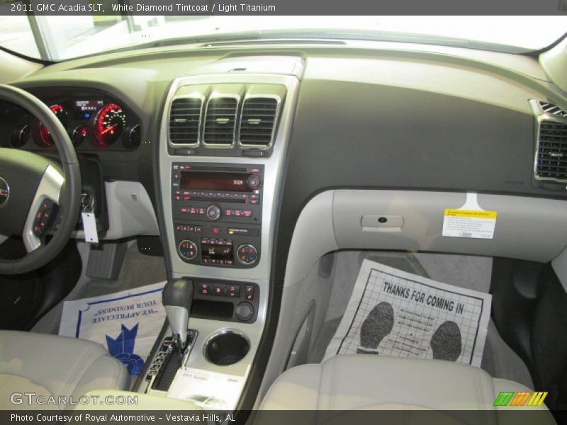 White Diamond Tintcoat / Light Titanium 2011 GMC Acadia SLT