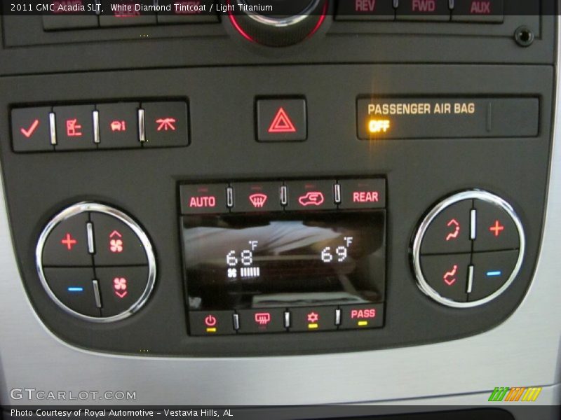 White Diamond Tintcoat / Light Titanium 2011 GMC Acadia SLT
