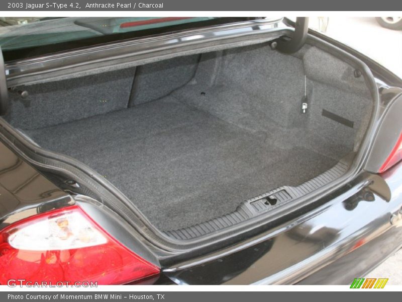  2003 S-Type 4.2 Trunk