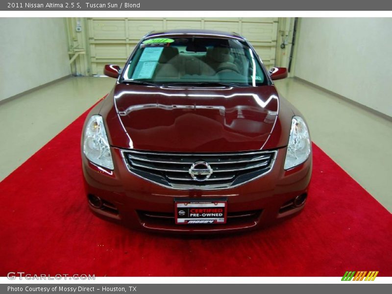 Tuscan Sun / Blond 2011 Nissan Altima 2.5 S
