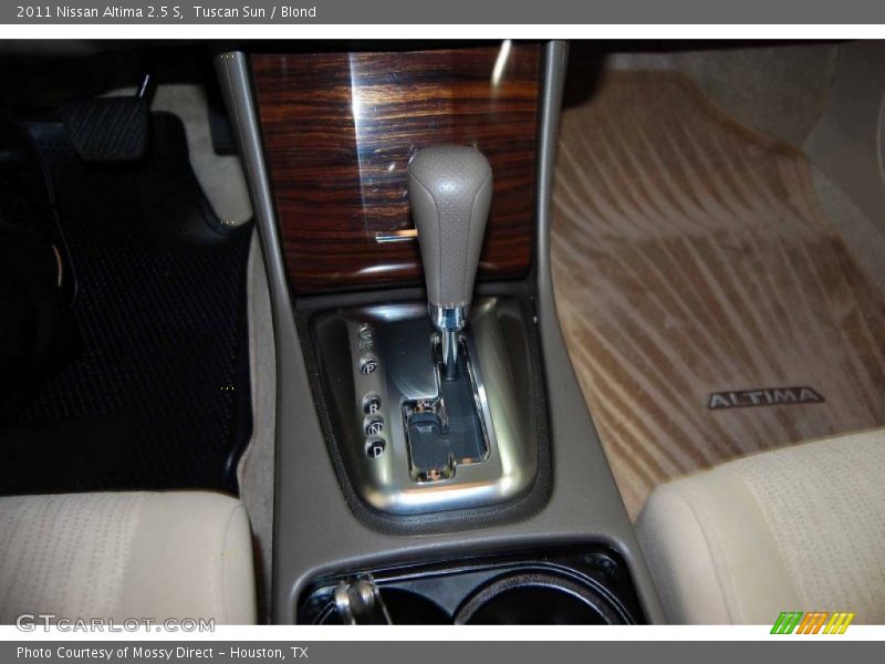 Tuscan Sun / Blond 2011 Nissan Altima 2.5 S