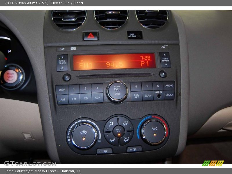 Tuscan Sun / Blond 2011 Nissan Altima 2.5 S