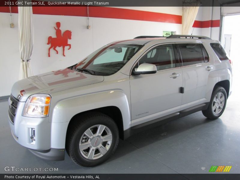 Quicksilver Metallic / Light Titanium 2011 GMC Terrain SLE