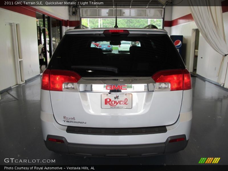 Quicksilver Metallic / Light Titanium 2011 GMC Terrain SLE