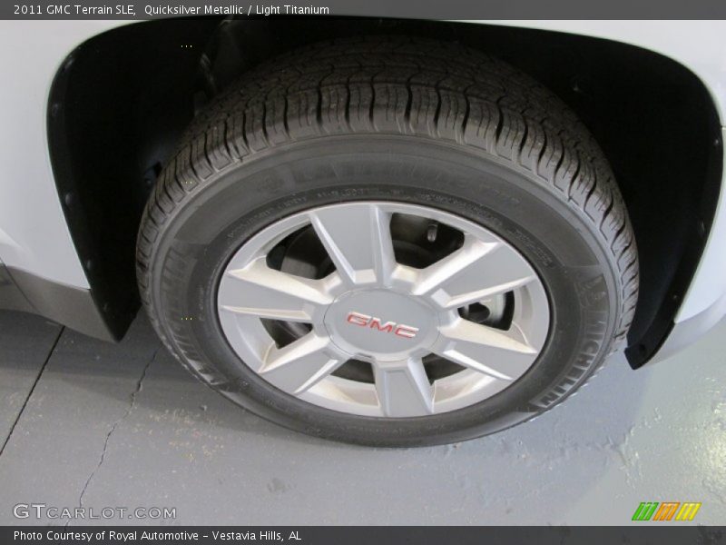 Quicksilver Metallic / Light Titanium 2011 GMC Terrain SLE