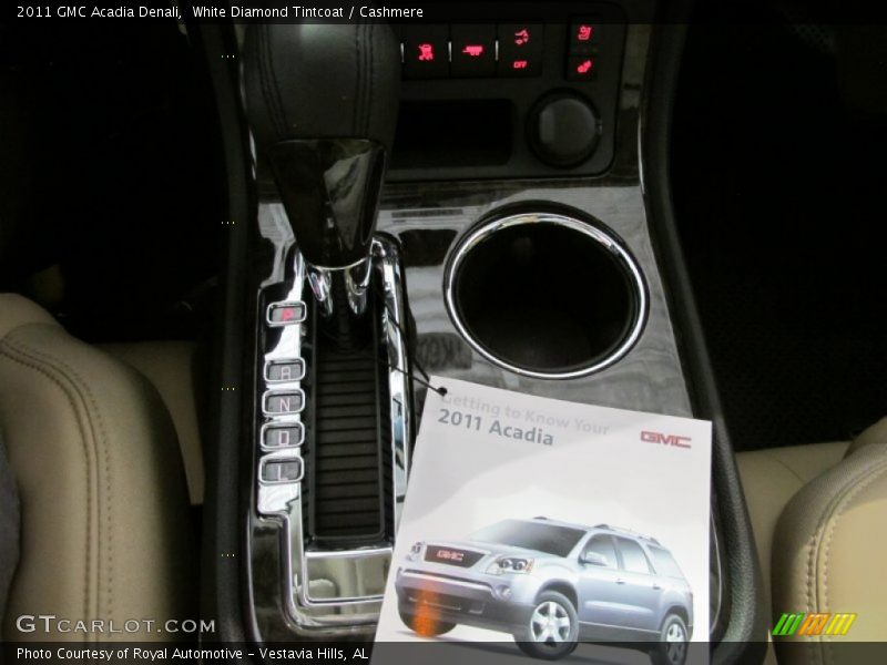 White Diamond Tintcoat / Cashmere 2011 GMC Acadia Denali
