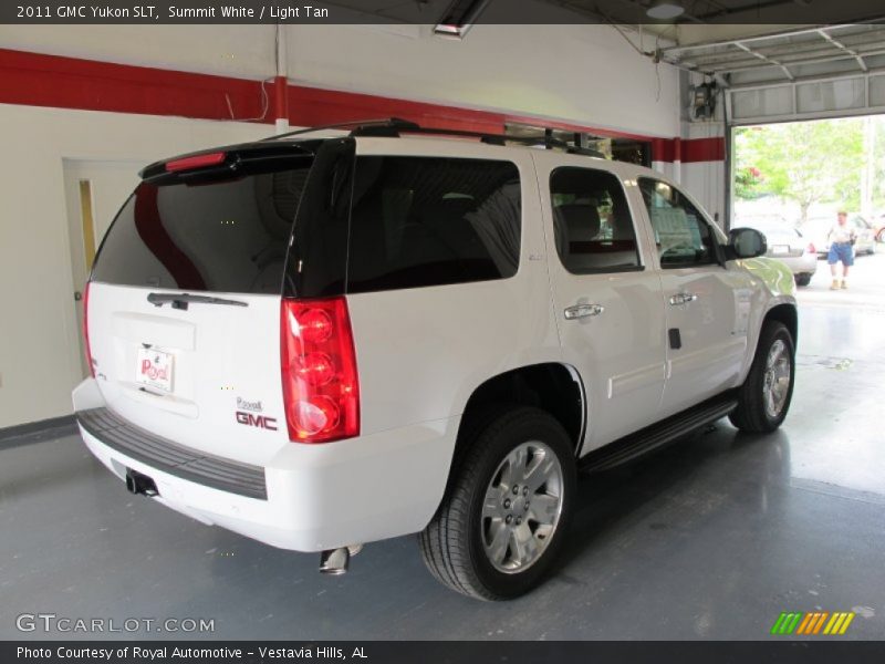 Summit White / Light Tan 2011 GMC Yukon SLT