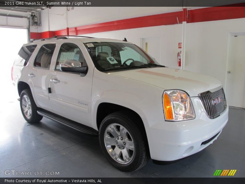 Summit White / Light Tan 2011 GMC Yukon SLT
