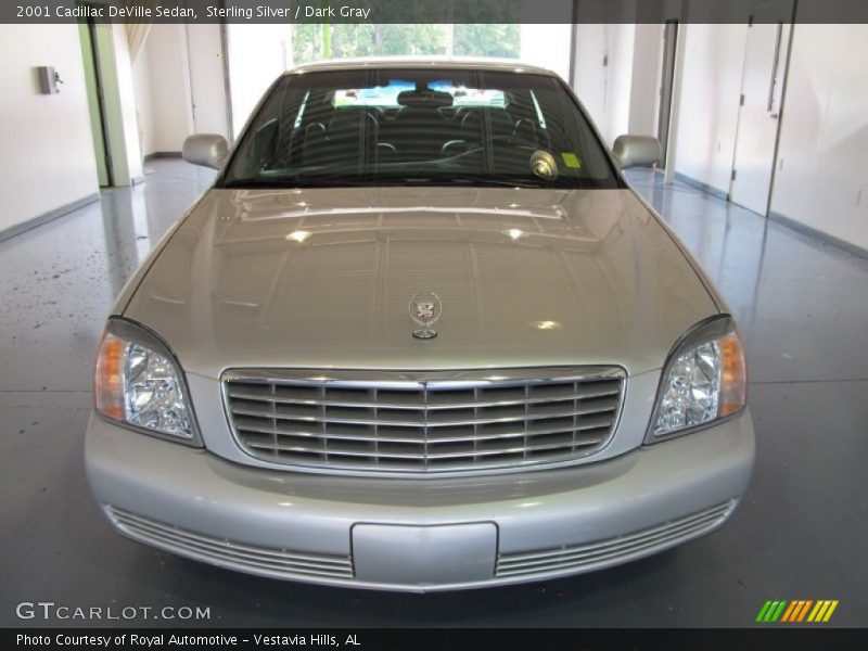 Sterling Silver / Dark Gray 2001 Cadillac DeVille Sedan