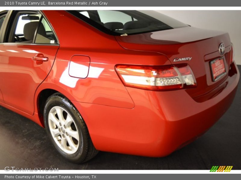 Barcelona Red Metallic / Ash Gray 2010 Toyota Camry LE