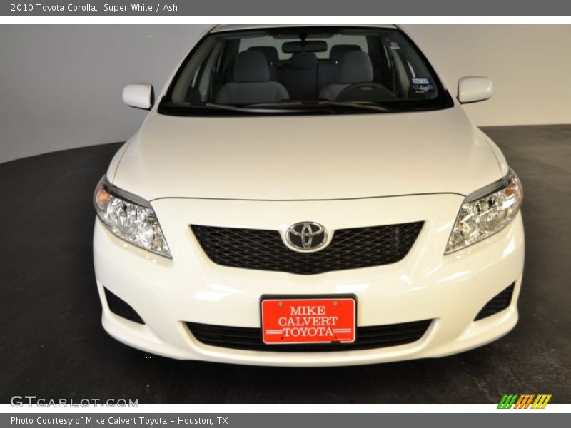 Super White / Ash 2010 Toyota Corolla