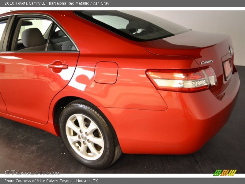Barcelona Red Metallic / Ash Gray 2010 Toyota Camry LE