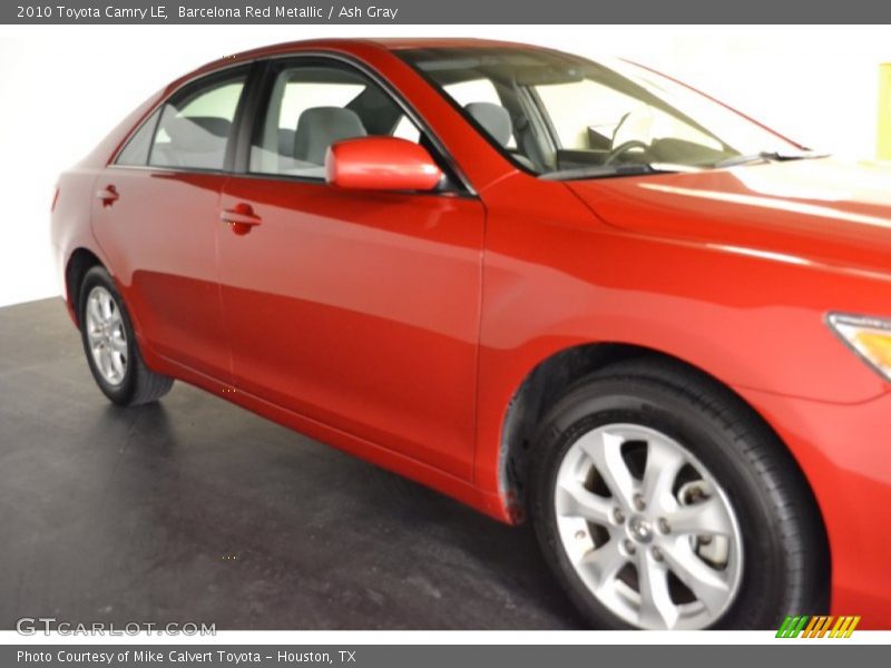 Barcelona Red Metallic / Ash Gray 2010 Toyota Camry LE