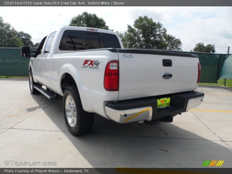 Oxford White / Ebony 2010 Ford F250 Super Duty FX4 Crew Cab 4x4
