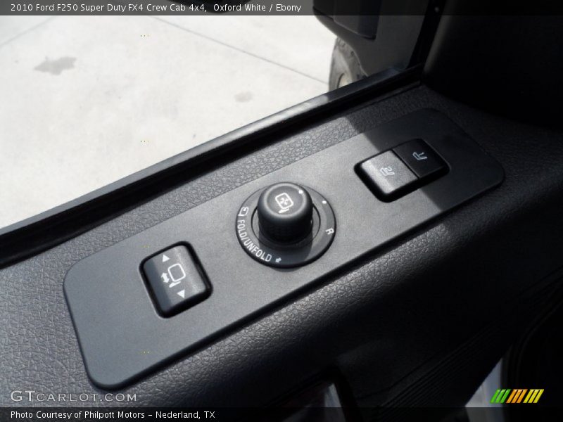 Oxford White / Ebony 2010 Ford F250 Super Duty FX4 Crew Cab 4x4