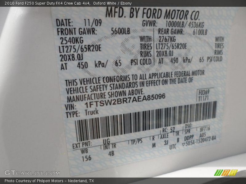Oxford White / Ebony 2010 Ford F250 Super Duty FX4 Crew Cab 4x4