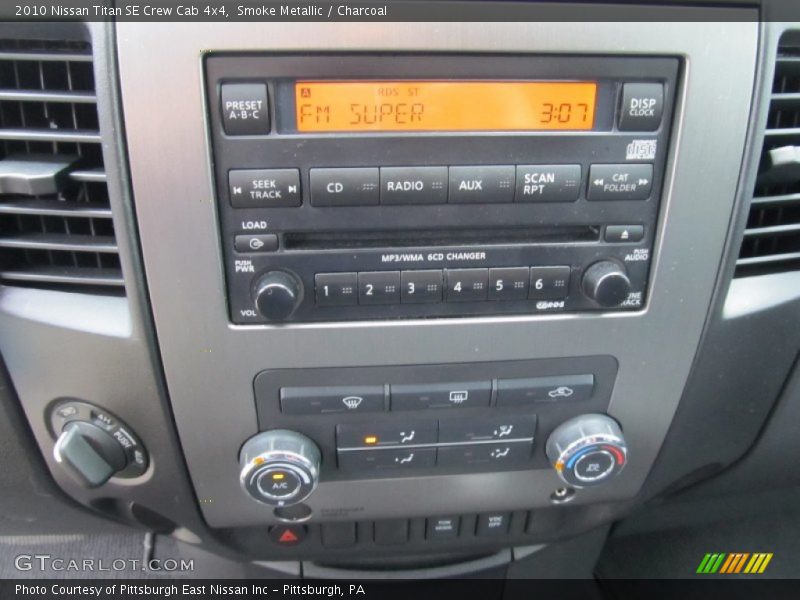 Controls of 2010 Titan SE Crew Cab 4x4