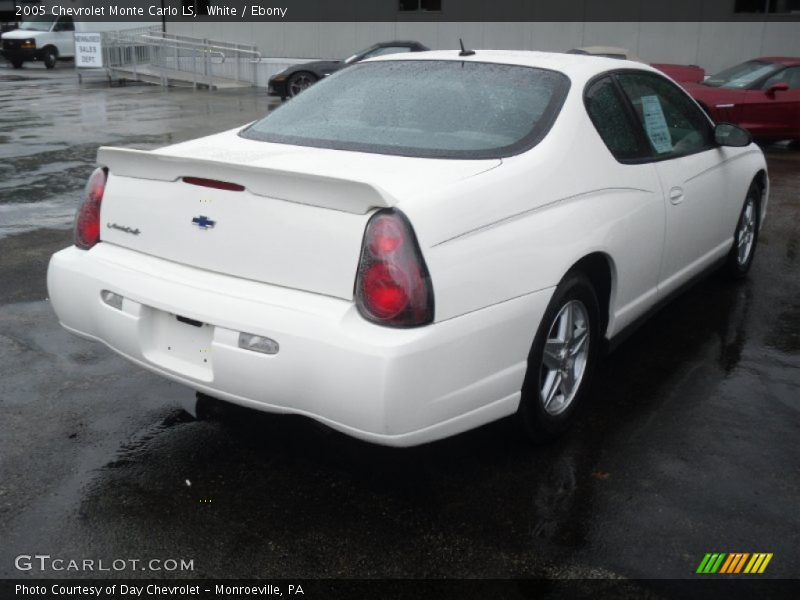 White / Ebony 2005 Chevrolet Monte Carlo LS