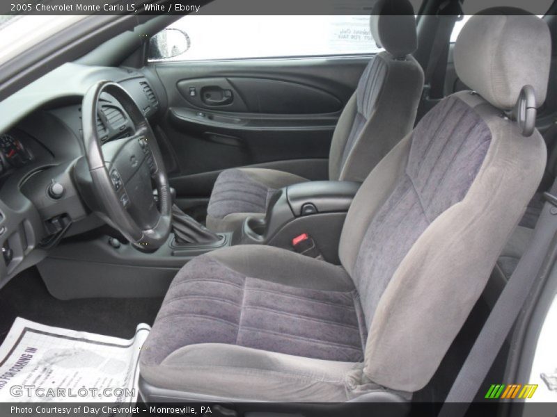 White / Ebony 2005 Chevrolet Monte Carlo LS