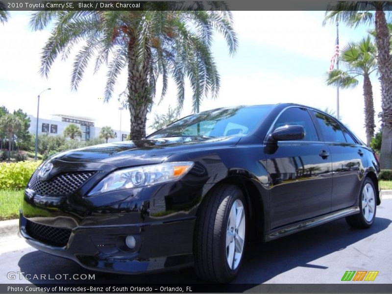 Black / Dark Charcoal 2010 Toyota Camry SE