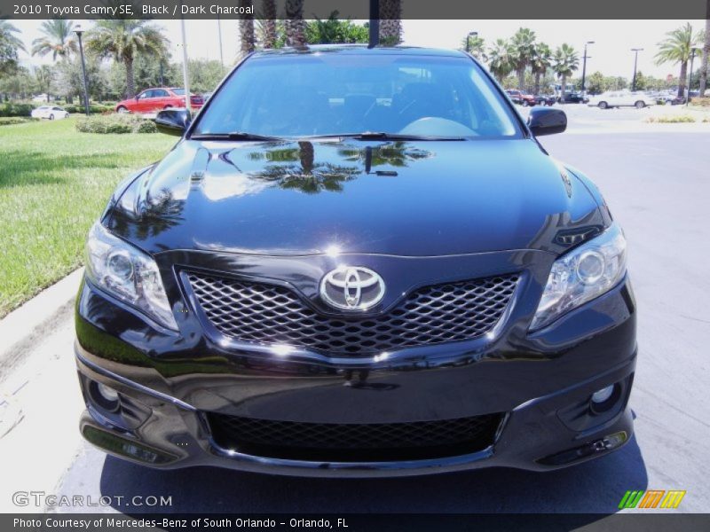 Black / Dark Charcoal 2010 Toyota Camry SE