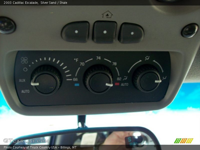 Controls of 2003 Escalade 