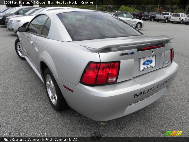 Silver Metallic / Medium Graphite 2004 Ford Mustang V6 Coupe