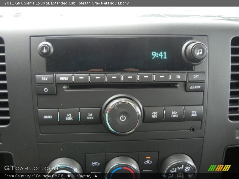 Controls of 2011 Sierra 1500 SL Extended Cab