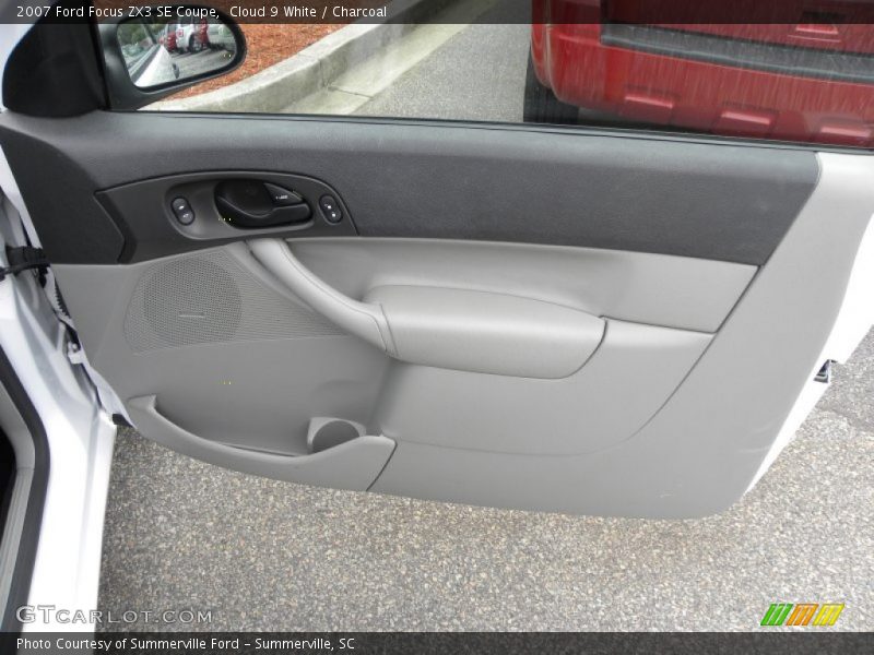 Cloud 9 White / Charcoal 2007 Ford Focus ZX3 SE Coupe