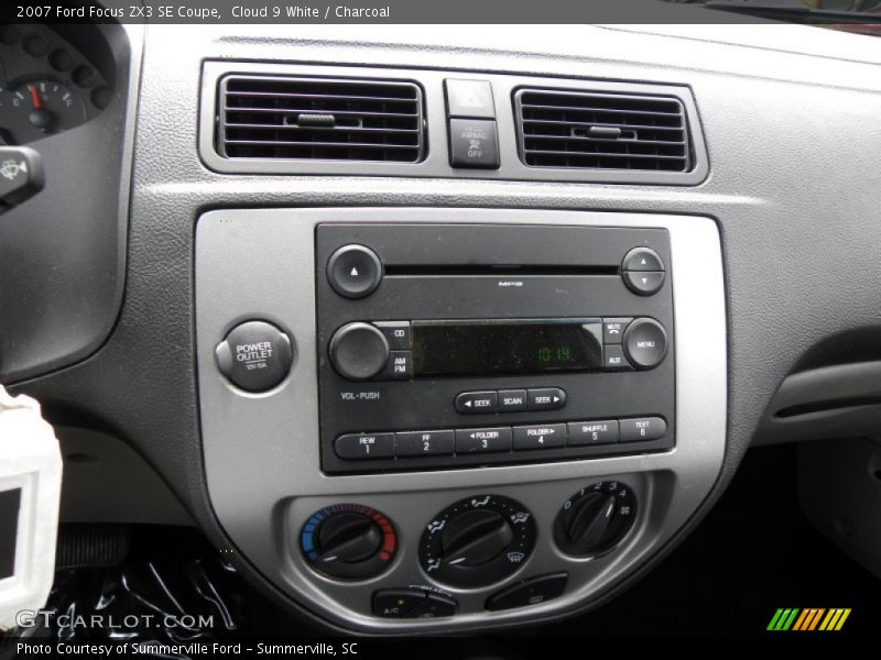 Cloud 9 White / Charcoal 2007 Ford Focus ZX3 SE Coupe