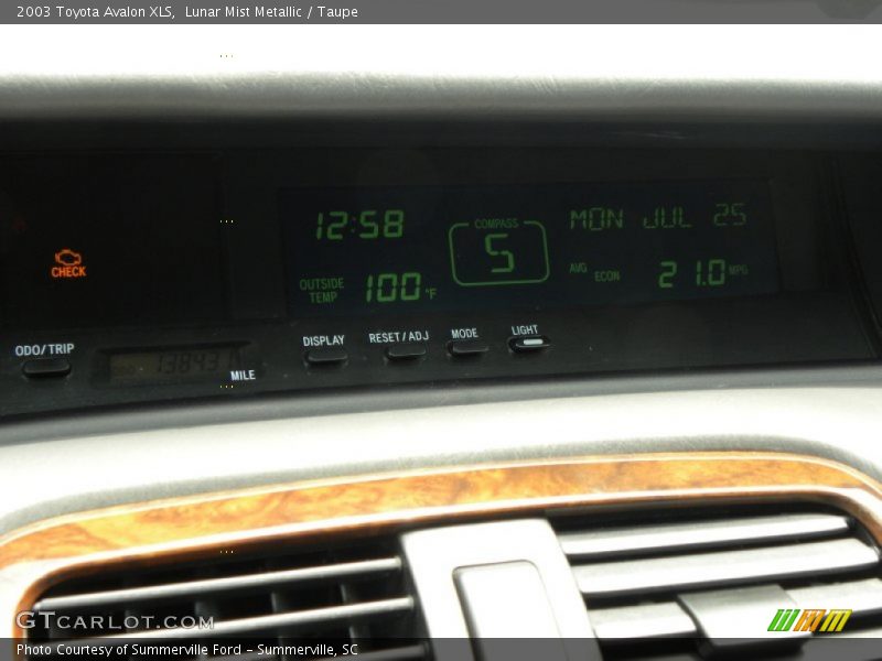Lunar Mist Metallic / Taupe 2003 Toyota Avalon XLS