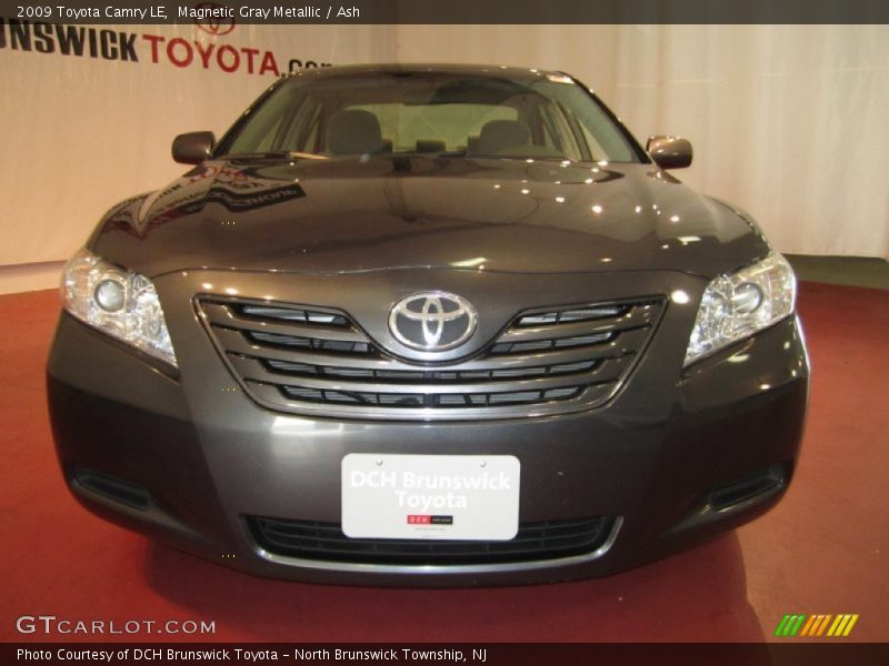 Magnetic Gray Metallic / Ash 2009 Toyota Camry LE
