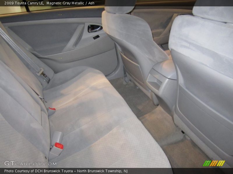 Magnetic Gray Metallic / Ash 2009 Toyota Camry LE