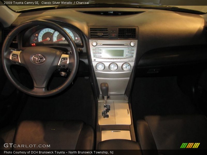 Classic Silver Metallic / Charcoal 2009 Toyota Camry SE