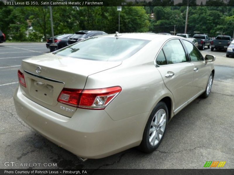 Satin Cashmere Metallic / Parchment 2011 Lexus ES 350