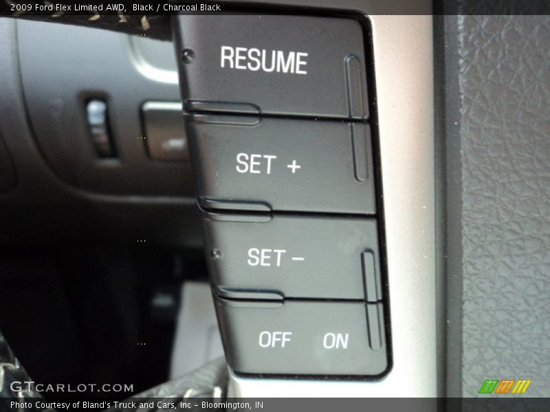 Black / Charcoal Black 2009 Ford Flex Limited AWD