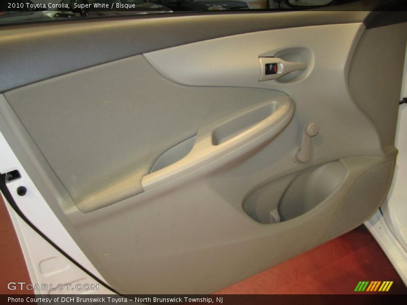 Super White / Bisque 2010 Toyota Corolla