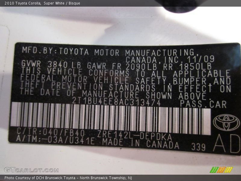 Super White / Bisque 2010 Toyota Corolla